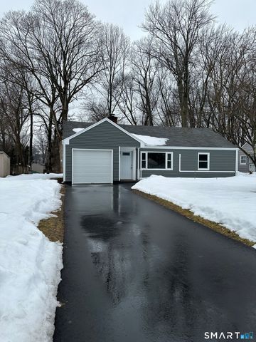 11 Fyler Drive, Windsor, CT 06095