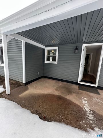 11 Fyler Drive, Windsor, CT 06095