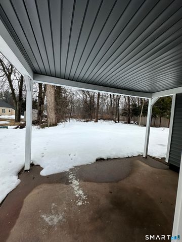 11 Fyler Drive, Windsor, CT 06095