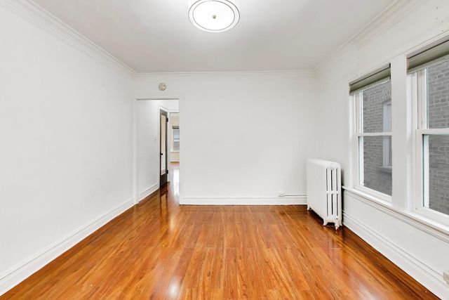 5814 N Campbell Avenue, Chicago, IL 60659