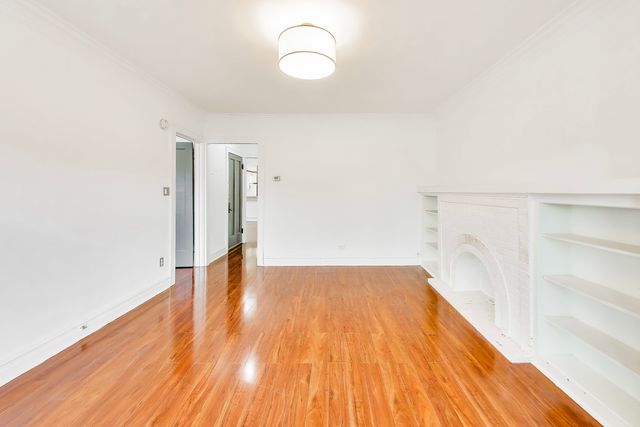 5814 N Campbell Avenue, Chicago, IL 60659