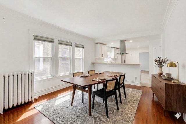 5814 N Campbell Avenue, Chicago, IL 60659