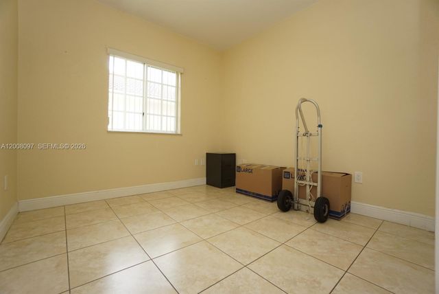 2927 SW 145th Ct, Miami, FL 33175