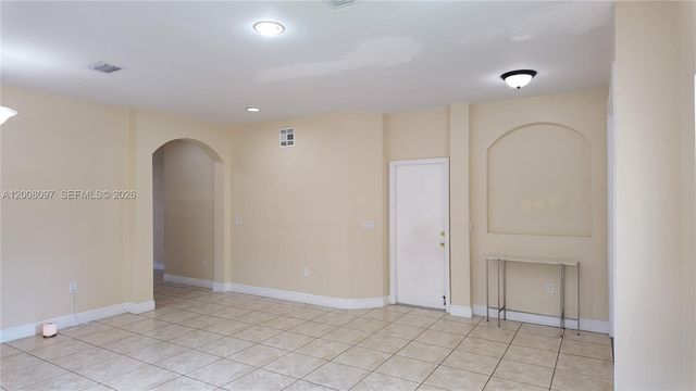 2927 SW 145th Ct, Miami, FL 33175