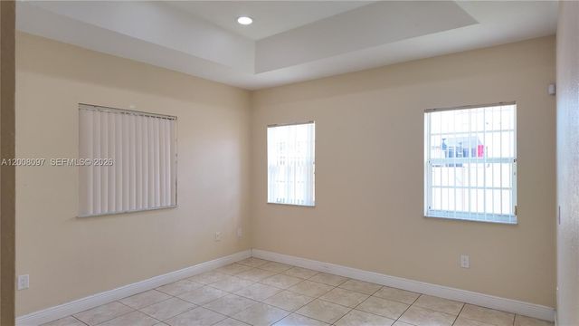 2927 SW 145th Ct, Miami, FL 33175