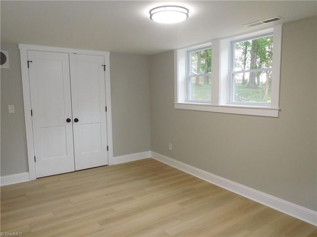 1314 Ebert Street, Winston-salem, NC 27103
