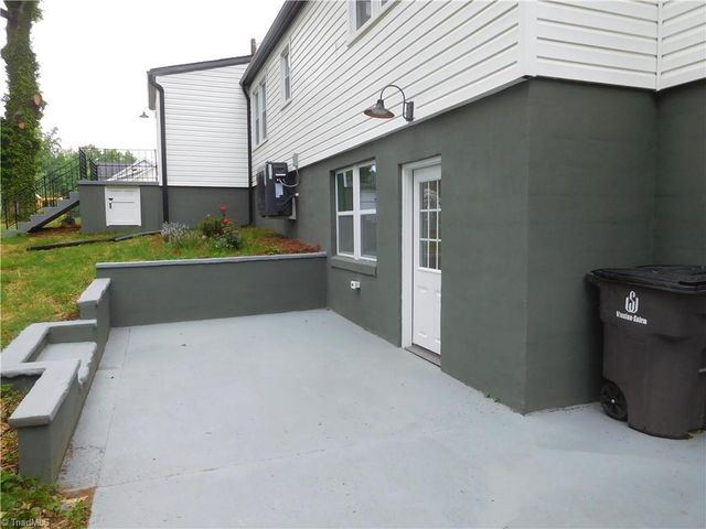 1314 Ebert Street, Winston-salem, NC 27103