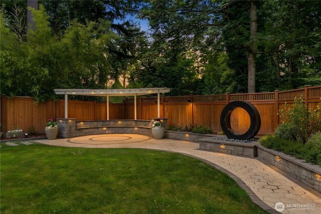 26546 SE Belvedere Way, Sammamish, WA 98075