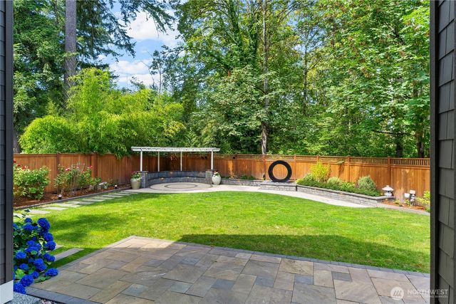 26546 SE Belvedere Way, Sammamish, WA 98075
