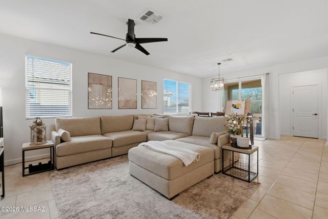 607 W Calle Calca, Sahuarita, AZ 85629