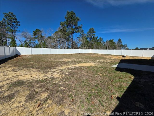 370 Bulldawg Lane, Raeford, NC 28376