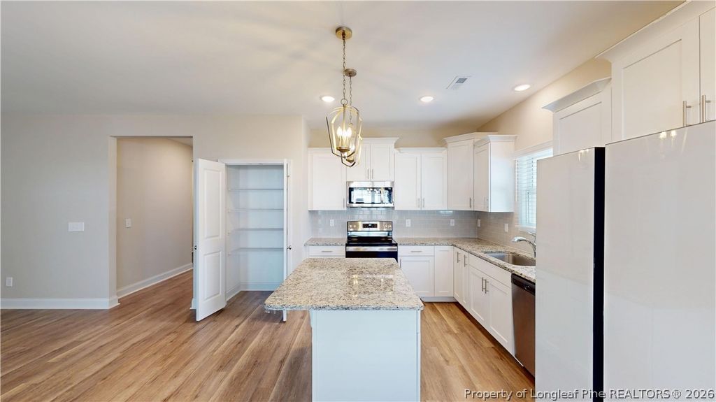 370 Bulldawg Lane, Raeford, NC 28376 — photo 11