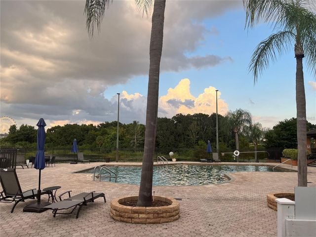 8939 LATREC AVENUE 1112, Orlando, FL 32819
