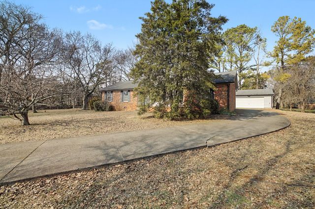 112 General Forrest Ct, Smyrna, TN 37167