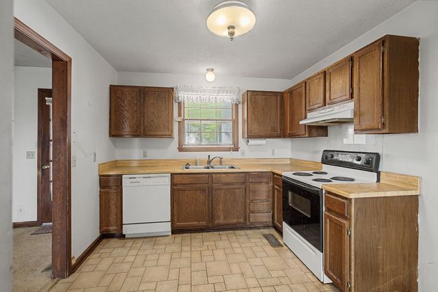 112 General Forrest Ct, Smyrna, TN 37167