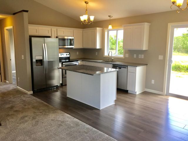 3423 Maple Drive S, Cambridge, MN 55008