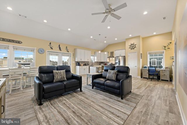 96 ALBERT DRIVE, Manahawkin, NJ 08050