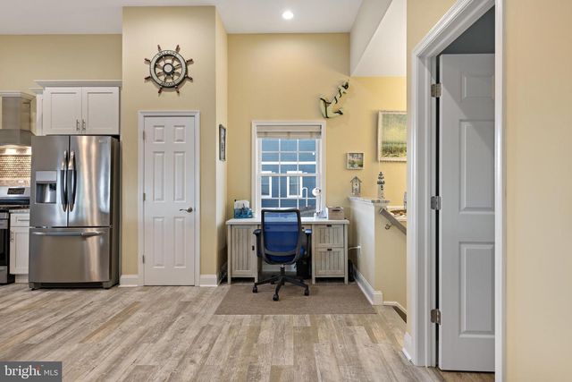 96 ALBERT DRIVE, Manahawkin, NJ 08050
