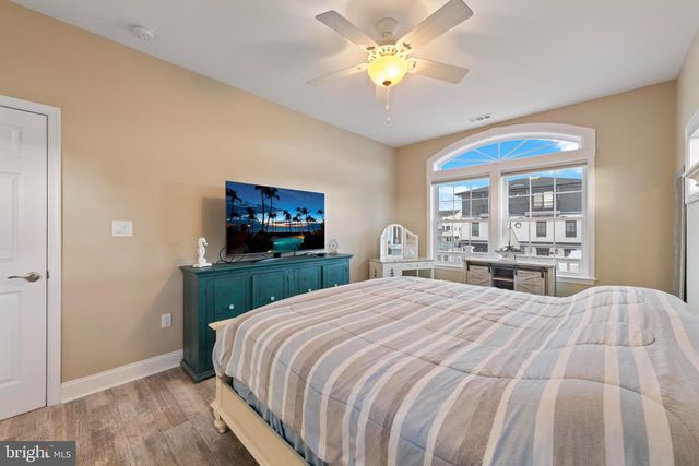 96 ALBERT DRIVE, Manahawkin, NJ 08050