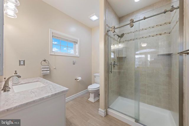 96 ALBERT DRIVE, Manahawkin, NJ 08050