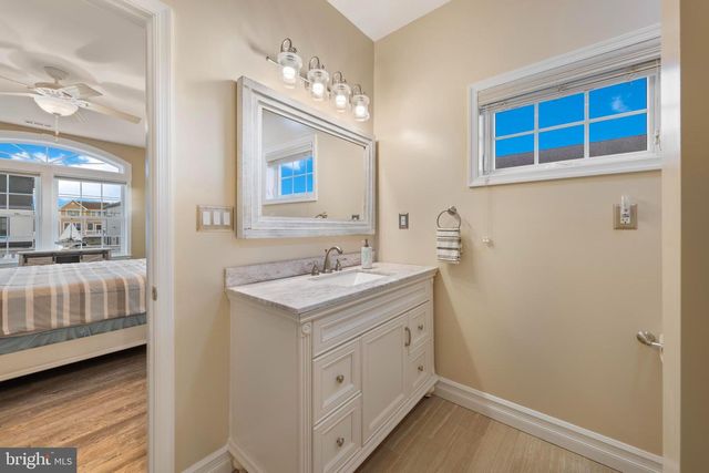 96 ALBERT DRIVE, Manahawkin, NJ 08050