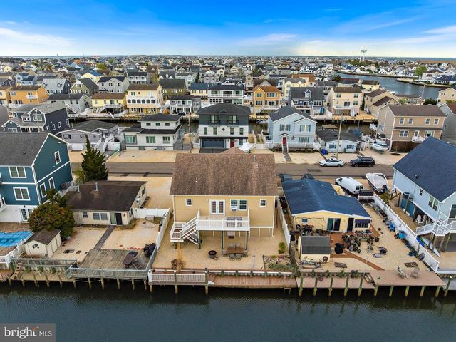 96 ALBERT DRIVE, Manahawkin, NJ 08050