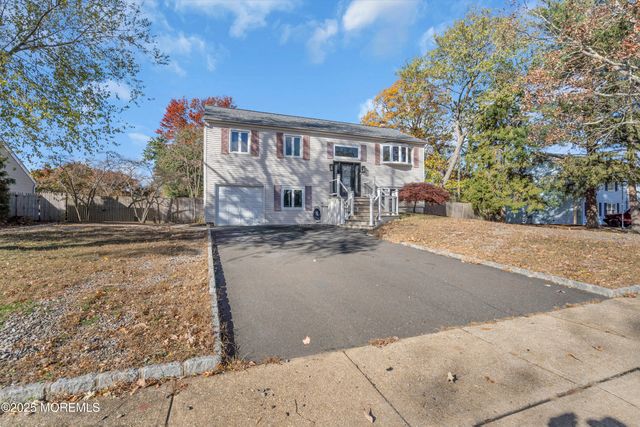 904 Tudor Drive, Toms River, NJ 08753