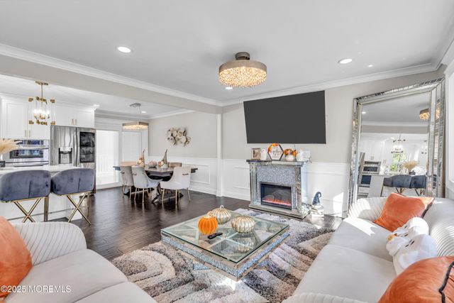 904 Tudor Drive, Toms River, NJ 08753