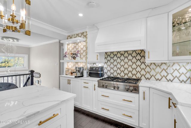 904 Tudor Drive, Toms River, NJ 08753