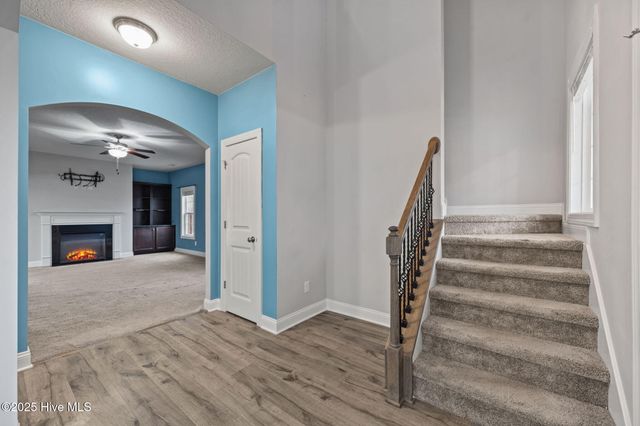 207 Knightheads Drive, Swansboro, NC 28584