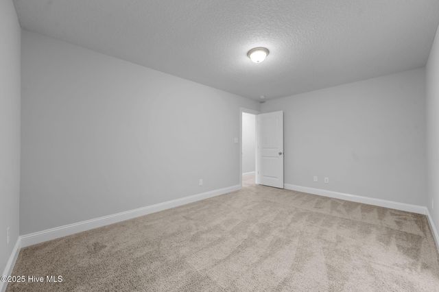 207 Knightheads Drive, Swansboro, NC 28584