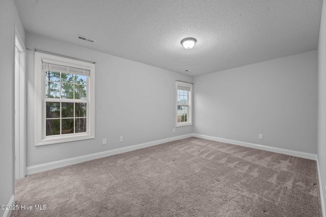 207 Knightheads Drive, Swansboro, NC 28584