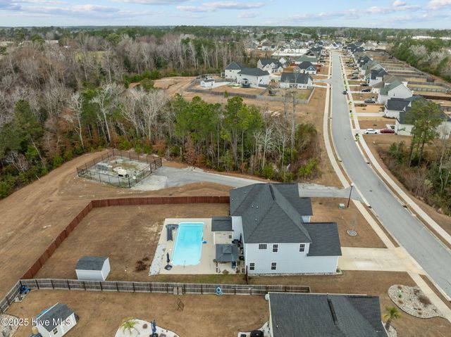 207 Knightheads Drive, Swansboro, NC 28584