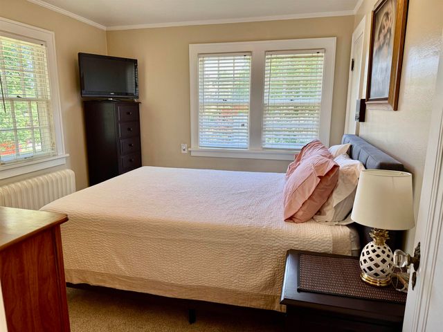 654 First Street, Owosso, MI 48867