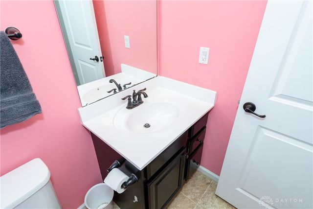 2838 Ridge View Court, Beavercreek Twp, OH 45385