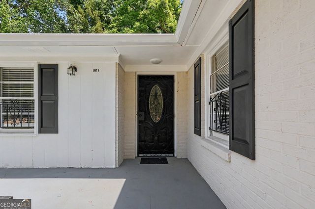 111 Leathers Circle NW, Atlanta, GA 30314