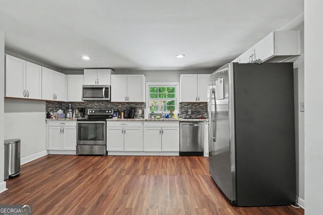 111 Leathers Circle NW, Atlanta, GA 30314