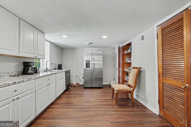 111 Leathers Circle NW, Atlanta, GA 30314