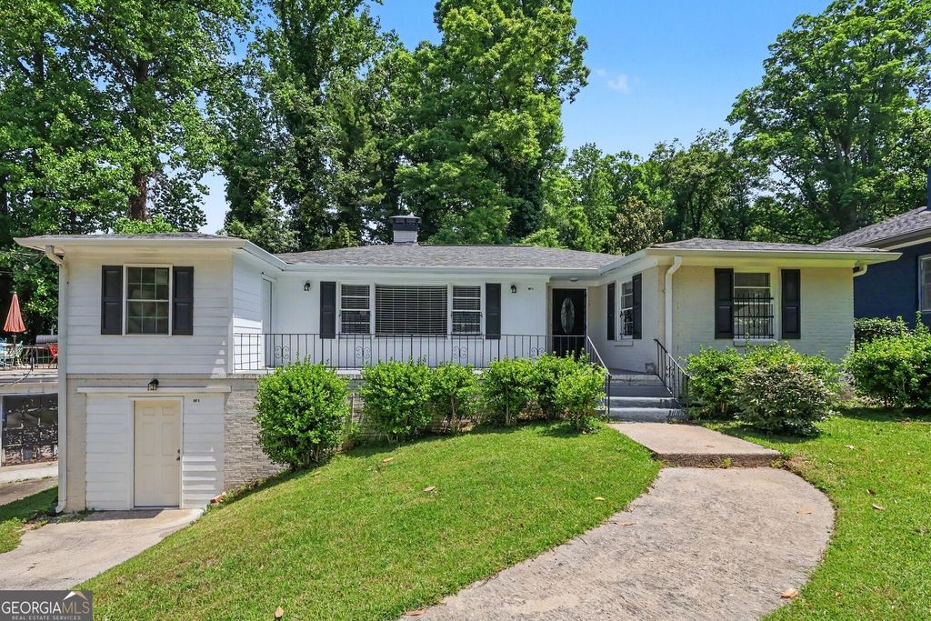111 Leathers Circle NW, Atlanta, GA 30314