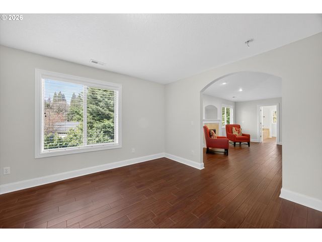 12615 Sw 21ST Ct, Lake Oswego, OR 97035