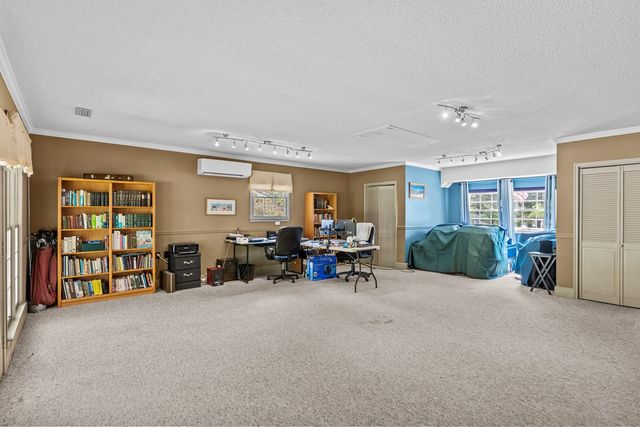 1317 Cambridge Rd, Dothan, AL 36305