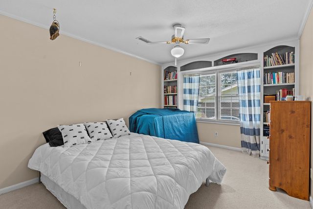 1317 Cambridge Rd, Dothan, AL 36305