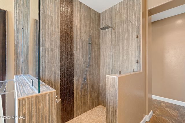 31739 S Misty Basin Road, Oracle, AZ 85623
