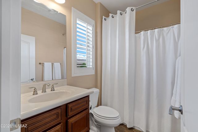 31739 S Misty Basin Road, Oracle, AZ 85623