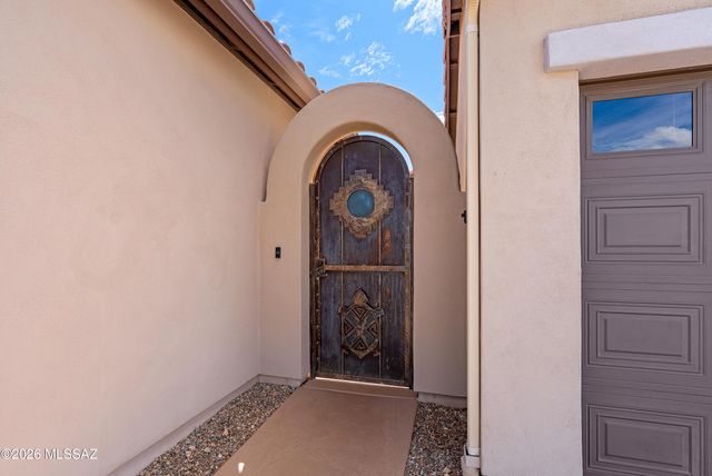 31739 S Misty Basin Road, Oracle, AZ 85623