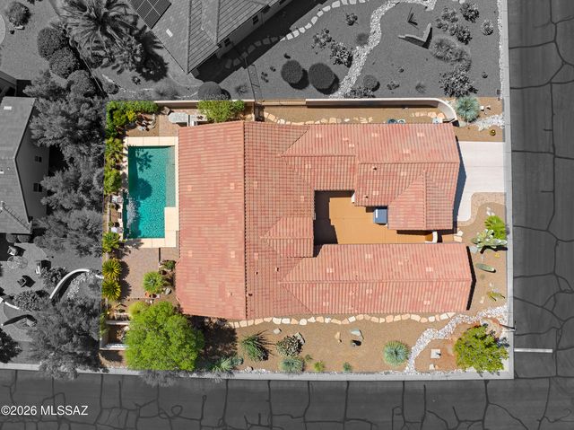 31739 S Misty Basin Road, Oracle, AZ 85623
