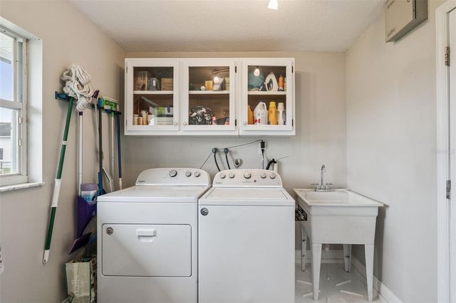 1330 LAKE MILLS ROAD, Chuluota, FL 32766