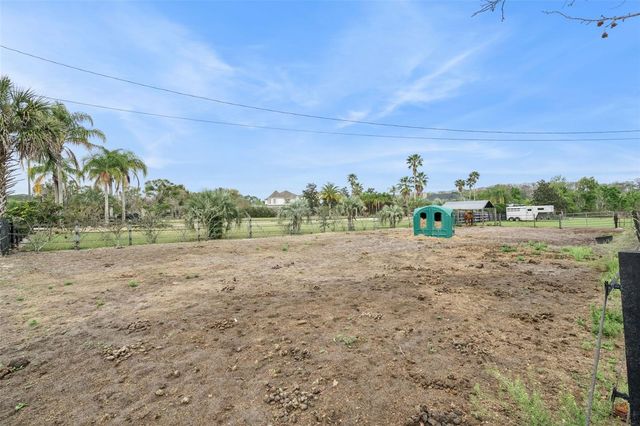 1330 LAKE MILLS ROAD, Chuluota, FL 32766