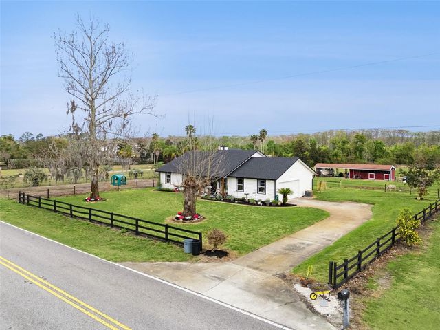 1330 LAKE MILLS ROAD, Chuluota, FL 32766