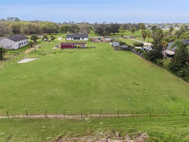 1330 LAKE MILLS ROAD, Chuluota, FL 32766